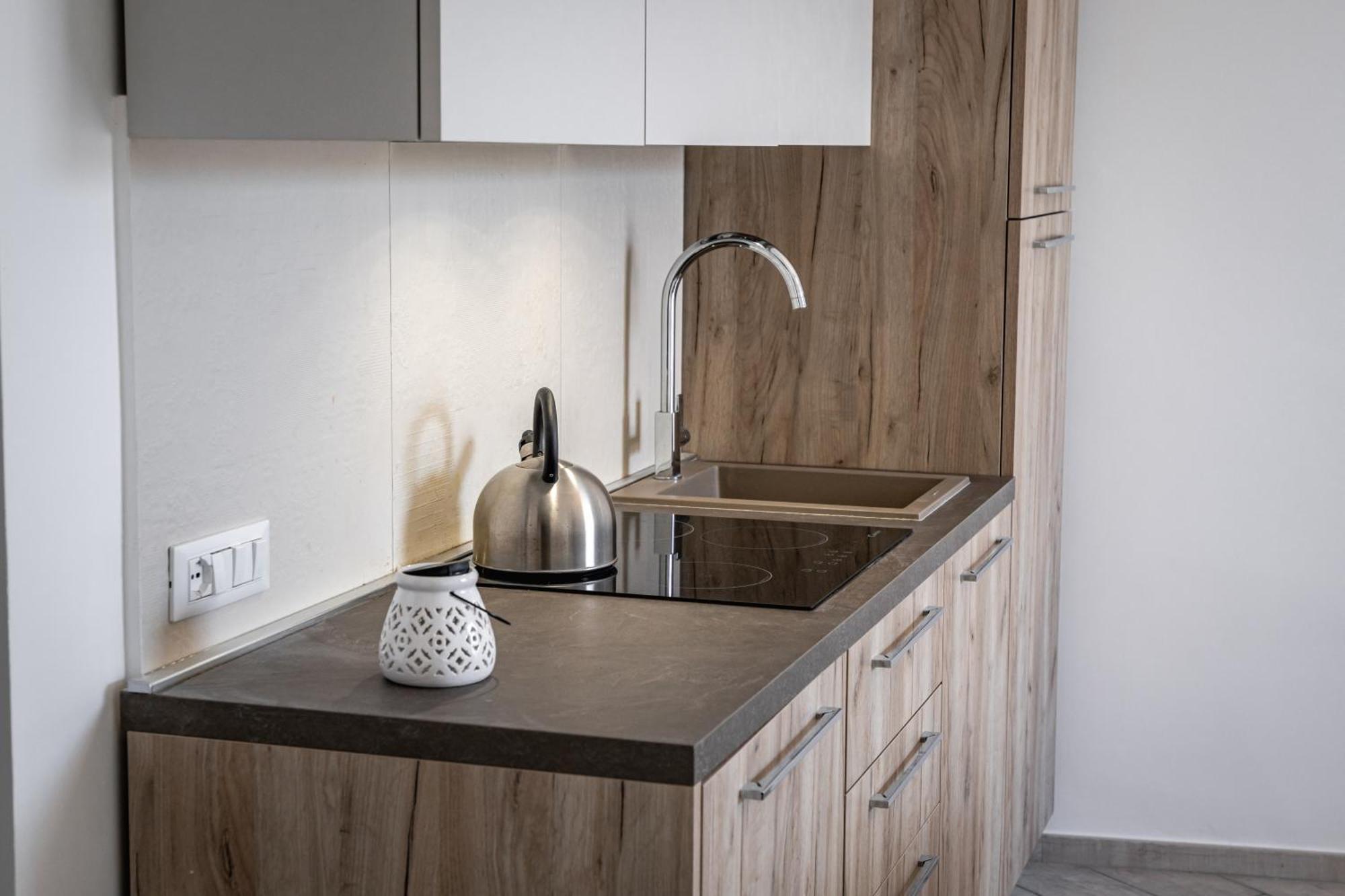 Casa Vicolo Re Apartment เชฟาลู ภายนอก รูปภาพ