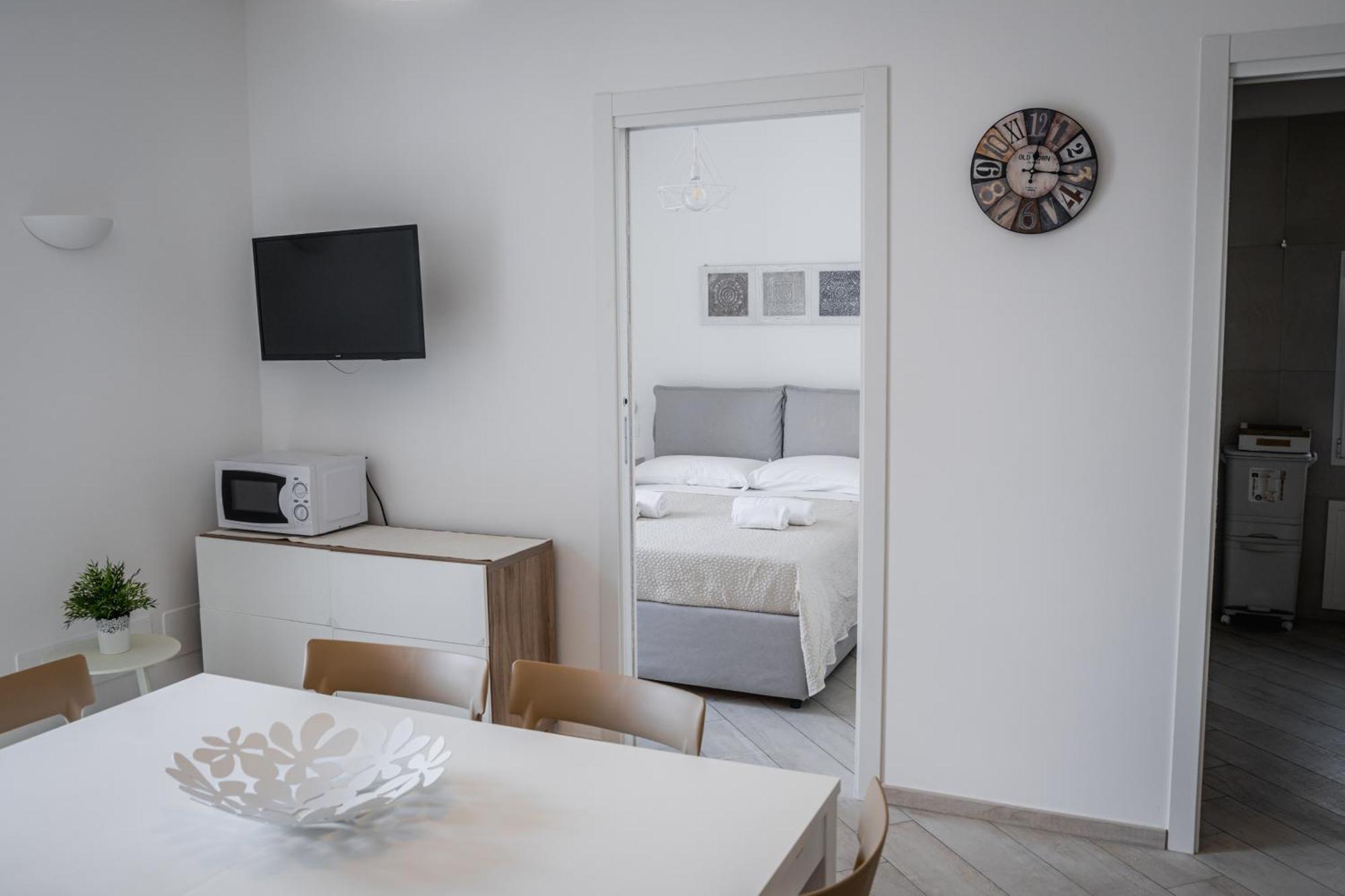 Casa Vicolo Re Apartment เชฟาลู ภายนอก รูปภาพ